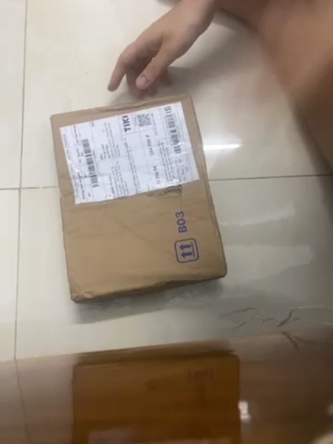 Sách mới của bác Đặng Hoàng Giang. Chưa đọc nhưng bik cuốn sách này nói về thiên nhiên và con người. Nhưng ko sao, bác Giang là tác giả nổi tiếng, hy vọng cuốn sách này sẽ hay như lời đồn😊