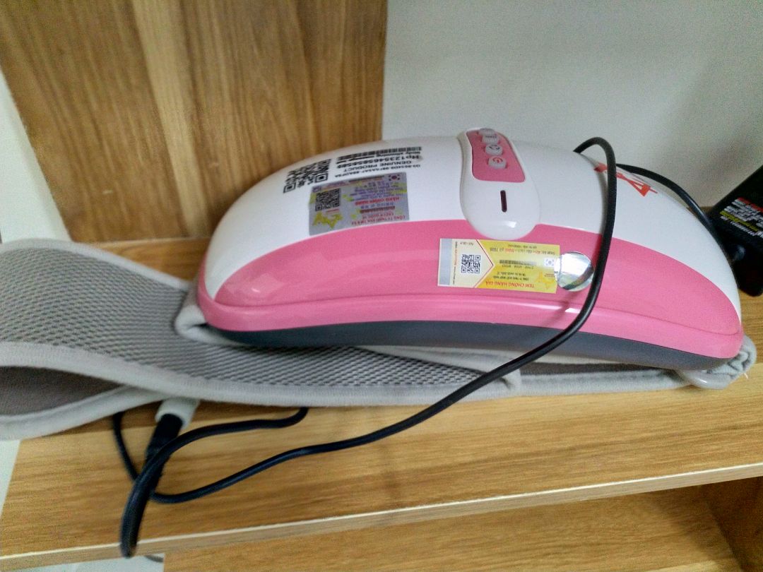 Sản phẩm dùng ok. Rung tốt. Phù hợp giá tiền. Tuy nhiên hơi bất tiện là phải dùng điện trực tiếp chứ không dùng pin.