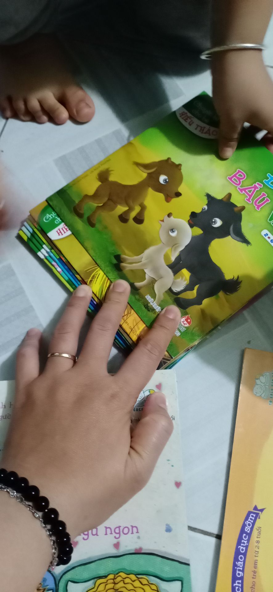 Mình nhận được hàng rất nhanh. đủ số lượng. bé nhà mình rất thích.thanks shop ạ