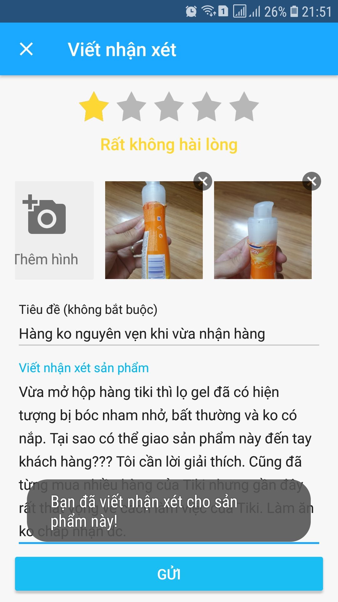 Tôi đã viết phản hồi về sản phẩm n ko thấy hiển thị và luôn nói đã viết nhận xét rồi. Tôi rất bức xúc về sản phẩm dc giao. nó đã bị bóc từ trước nham nhở. ko hiểu sao Tiki có thể giao sản phẩm ấy cho khách hàng. Dù đã mua nhiều sản phẩm của tiki n gần đây tôi rất bực mình với cách làm ăn của tiki. ko chấp nhận dc. Tôi cần dc giải thích.