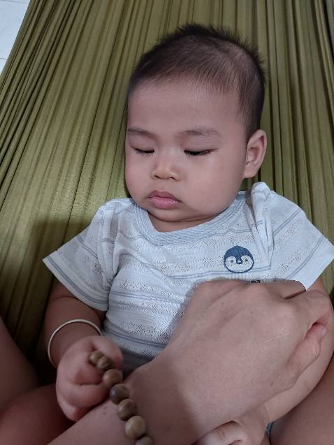 Mua lượt nhưng được tặng thêm vòng rất đẹp và có mùi hương thơm thơm. Mua lượt nhưng được tặng thêm vòng rất đẹp và có mùi hương thơm thơm.