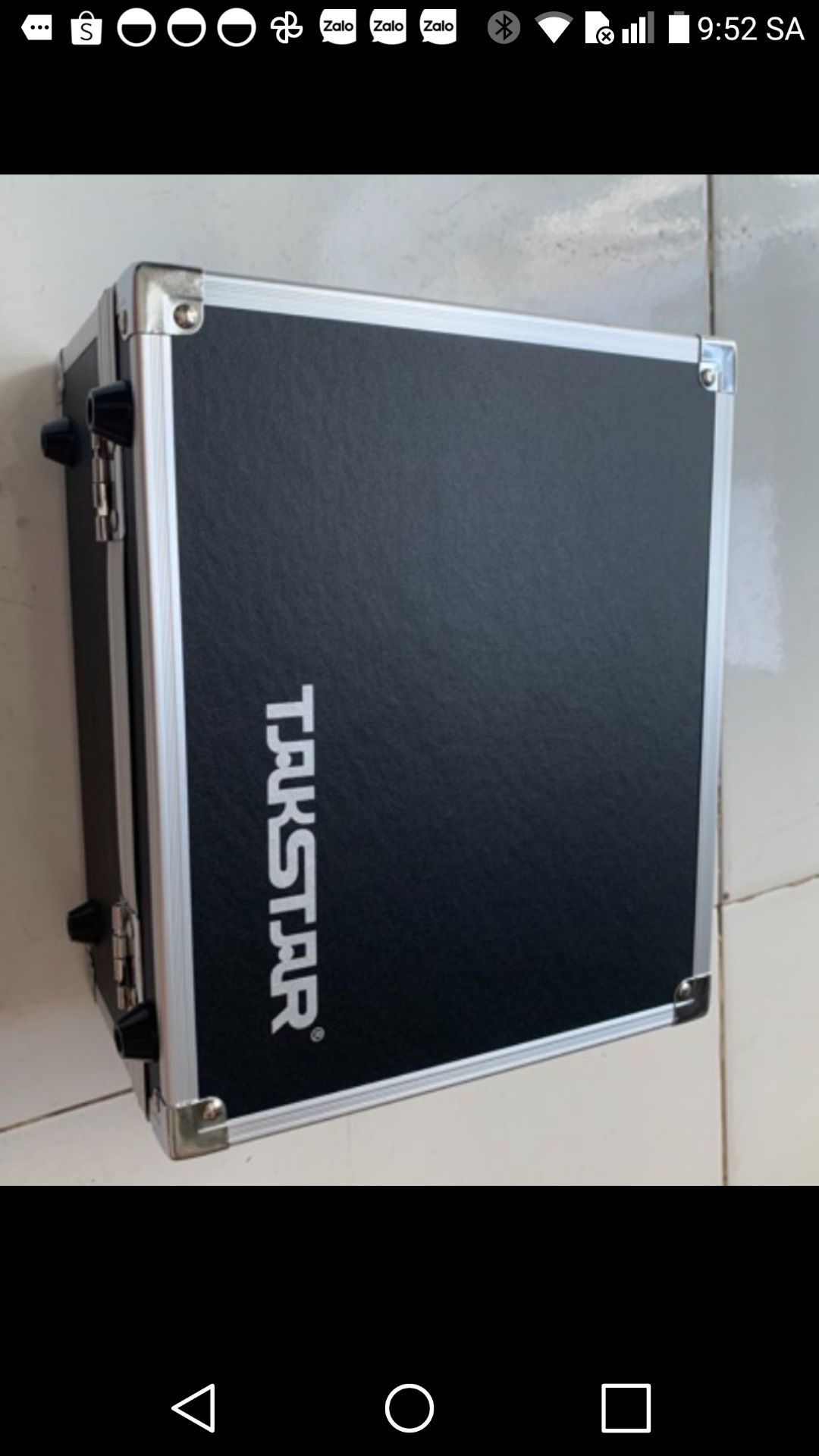 máy rất tiện lợi nhỏ gọn, nhỏ mà có võ, hàng đầy đủ tem mác, địa chỉ công ty. mình ở ngay hn nên đặt TIKI NOW shop giao nhanh lắm, đúng 1 tiếng sau là nhận được hàng