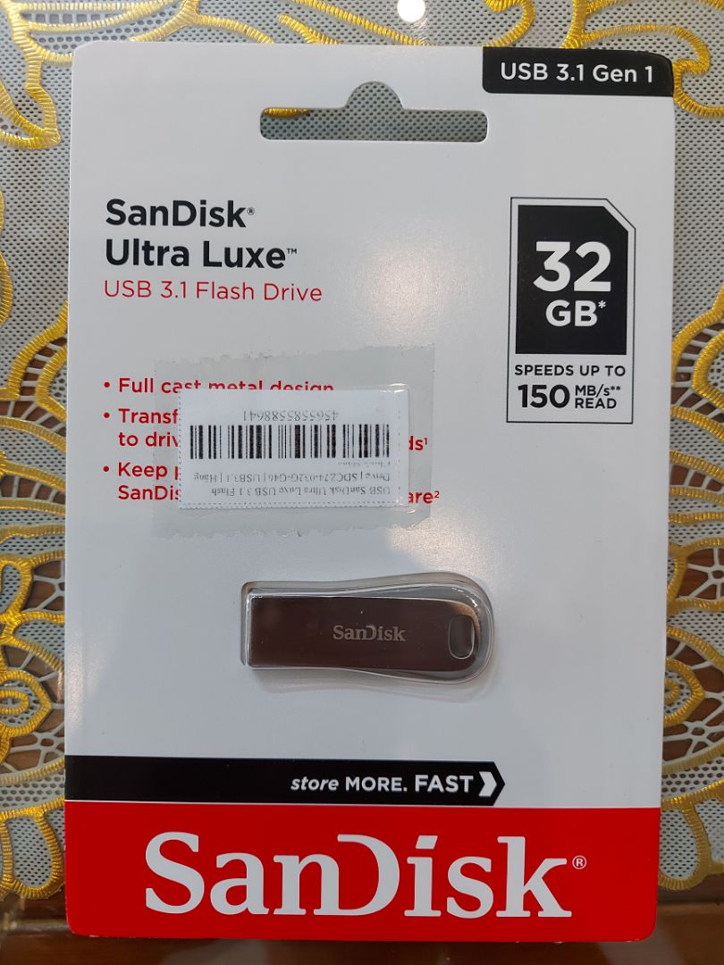 Quý shop giao hàng nhanh. Sản phẩm có mức độ hoàn thiện tốt, gọn gàng, góc cạnh bo cong trau chuốt, cảm giác cầm nắm rất thoải mái, bảo quản dễ dàng. Tốc độ sao chép nhanh hơn rất nhiều so với USB 2.0, thuận tiện cho việc sao chép và lưu trữ dữ liệu. Giá bán rất phù hợp. Tem bảo hành và tem niêm phong được dán đầy đủ. Đánh giá sản phẩm và nhà bán hàng 5 sao. Luôn tin vào những sản phẩm chính hãng do Quý Tiki, và SanDisk Official Store cung cấp. Thanks very much ! Quý shop giao hàng nhanh. Sản phẩm có mức độ hoàn thiện tốt, gọn gàng, góc cạnh bo cong trau chuốt, cảm giác cầm nắm rất thoải mái, bảo quản dễ dàng. Tốc độ sao chép nhanh hơn rất nhiều so với USB 2.0, thuận tiện cho việc sao chép và lưu trữ dữ liệu. Giá bán rất phù hợp. Tem bảo hành và tem niêm phong được dán đầy đủ. Đánh giá sản phẩm và nhà bán hàng 5 sao. Luôn tin vào những sản phẩm chính hãng do Quý Tiki, và SanDisk Official Store cung cấp. Thanks very much !