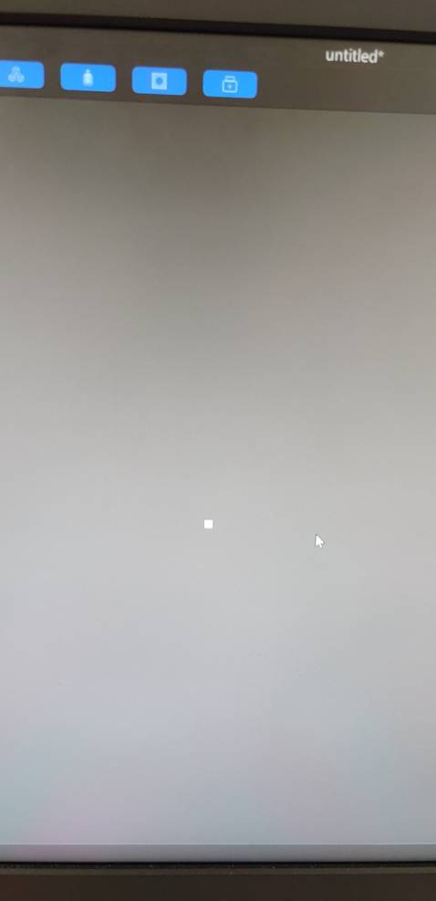 Quạt số 1 mà nó mạnh mún bay lun. Tớm lại giá rẻ, chất lượng, tốt