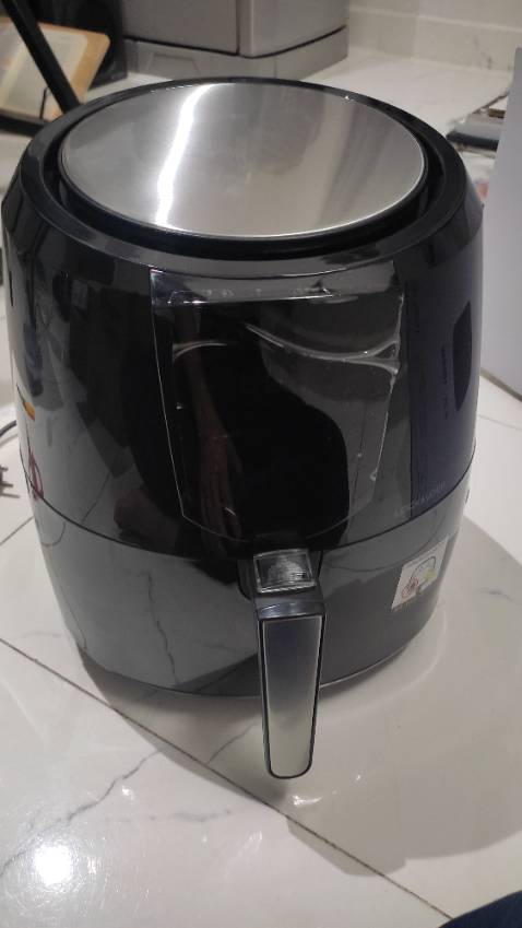 Hàng tốt, chắc chắn, giao hàng nhanh. Nồi 5.2L nhìn vậy chứ bên ngoài to lắm.