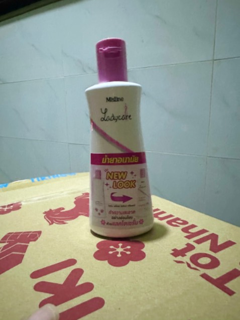 Nghe có thông tin được bác sĩ đã trải nghiệm thấy Ok nên dùng thử
Mềm mịn và dịu nhẹ 
Tiki giao hàng cực nhanh