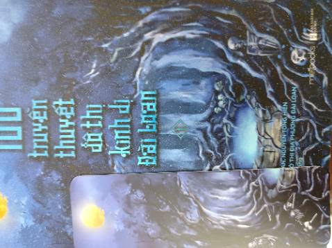 Sách kinh dị có kèm hình mình họa - nội dung  hay bìa sách nhũ nhám rất đẹp