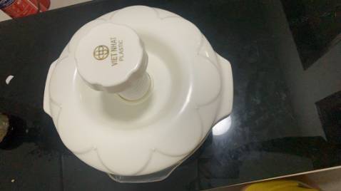 Shop giao hàng nhanh, hộp dùng rất thích vì có cái vỉ cài. đóng gói kĩ càng, sản phẩi tốt nên mua ạ