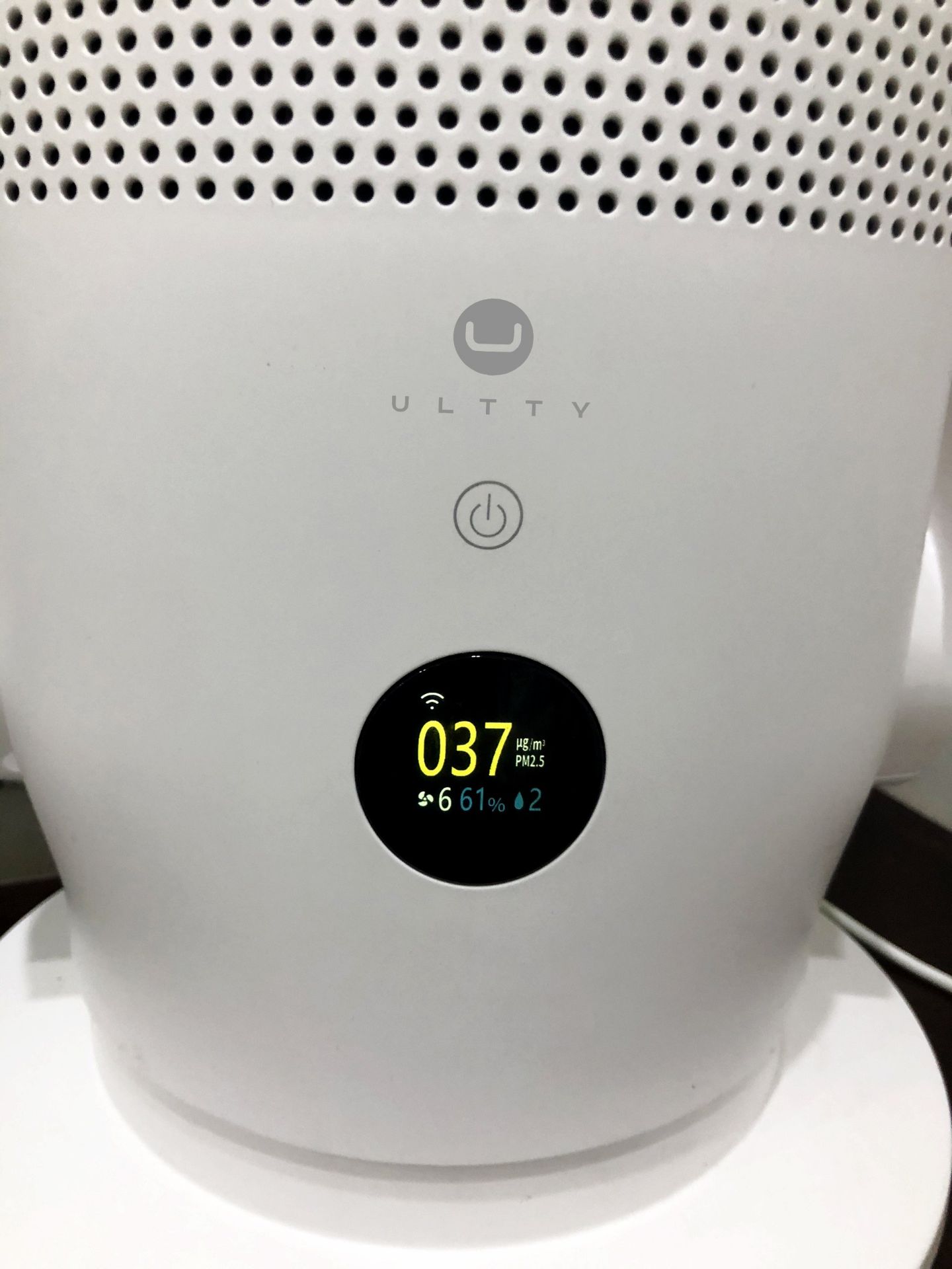 Sp  quá ok, vừa làm mát, vừa lọc không khí, vừa diệt khuẩn UV vừa bù ẩm, 4 trong 1 luôn. Tính năng nào cũng đáng đồng tiền bát gạo. Sp  quá ok, vừa làm mát, vừa lọc không khí, vừa diệt khuẩn UV vừa bù ẩm, 4 trong 1 luôn. Tính năng nào cũng đáng đồng tiền bát gạo.