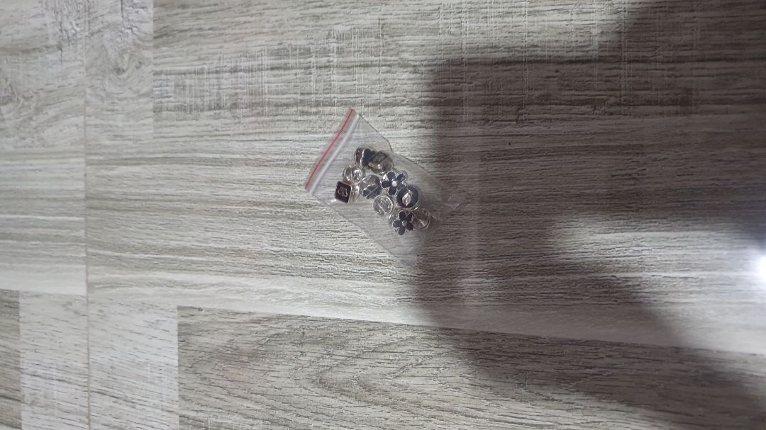 giao hàng nhanh chóng, sản phẩm tốt, giá dễ chịu