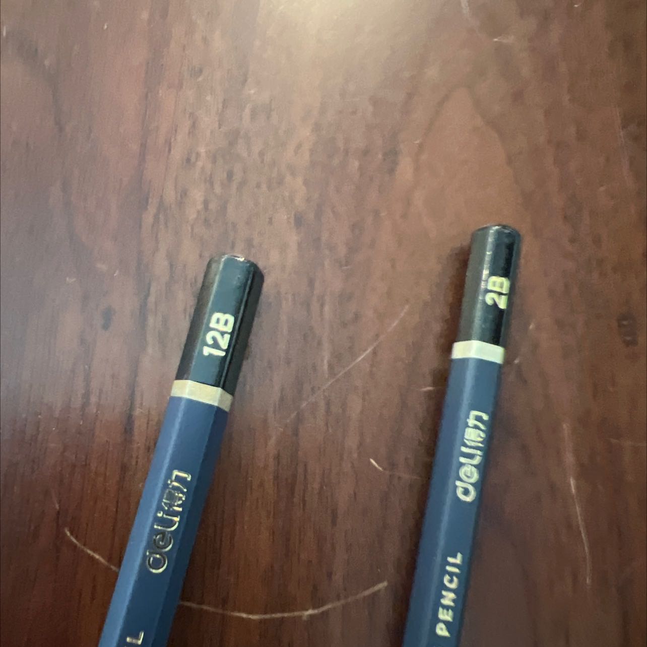 Rắt tốt và nhanh nhưng hơi nhẹ, tôi rùng thích lắm và nó hơi to ở ⬇️