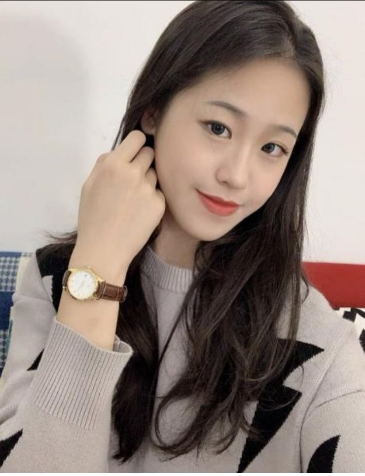 đồng hồ đẹp, shop nhiệt tình, sẽ ủng hộ shop thêm nữa