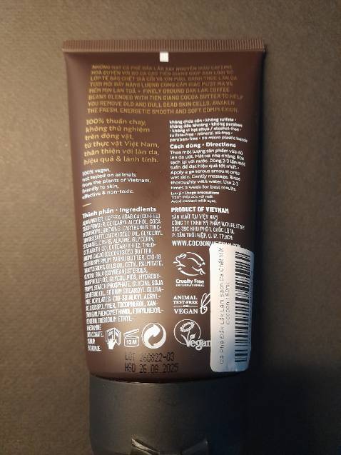 Giá rẻ hơn những chỗ khác, ship nhanh, hsd lâu, thuần chay, không thử nghiệm trên động vật, thơm mùi cafe, không gây kích ứng cho da mình.