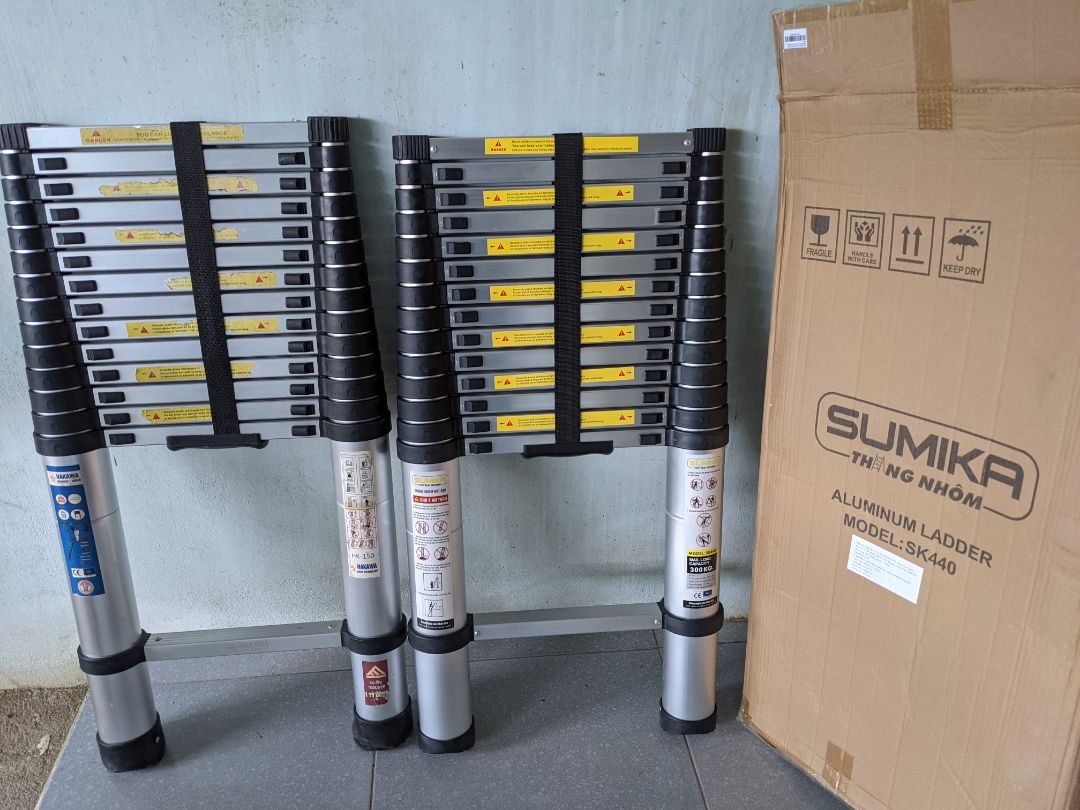 Thang trông ngoại quan khá đẹp chắc chắn nặng hơn 13kg, cũng cỡ 9/10 so với thang hakawa đang dùng, nhưng giá chỉ bằng phân nửa. Đặt trúng đợt dãn cách gần 2 tháng mới nhận đc hàng :(.