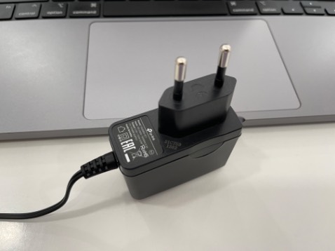 OK, vote trước, *** sau. Điểm +++ là giao hàng siêu nhanh.