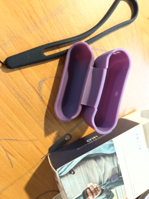 Hàng này theo đánh giá tầm mấy chục xu. Giá cao so với chất lượng quá bình thường