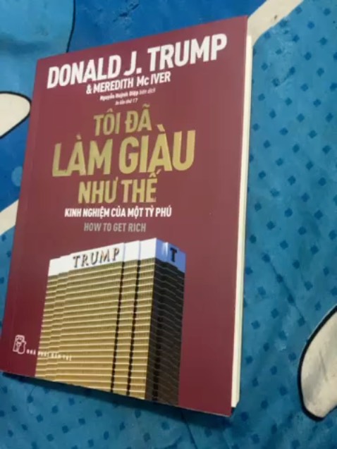 Giao hàng nhanh, sách chất lượng ok, Tốt