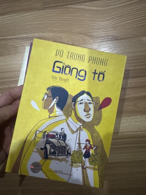 Sách chất lượng tốt, tuy có hơi bụi ngoài bìa, mong rằng sách văn học Việt Nam sẽ được giới trẻ đón nhận nhiều hơn.