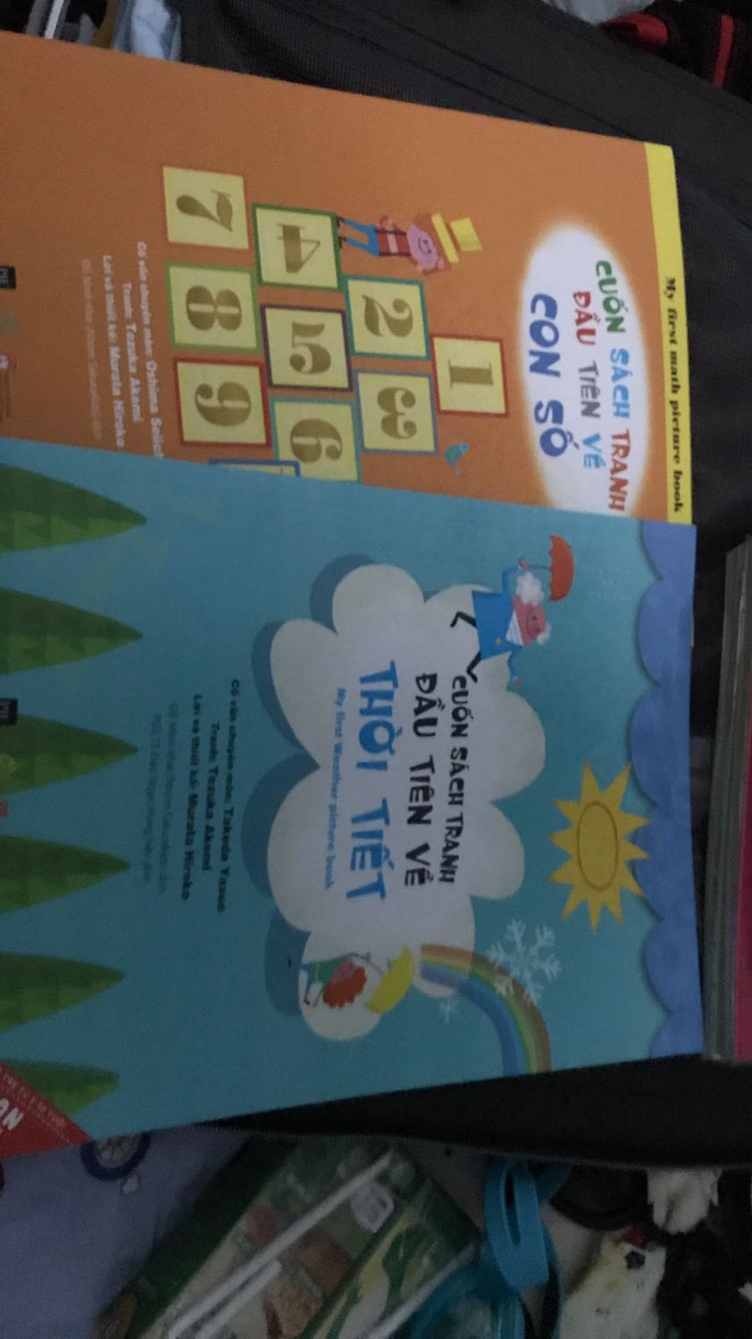 Sách mới, đóng gói sách cẩn thận và nội dung sách hữu ích cho bé học hỏi