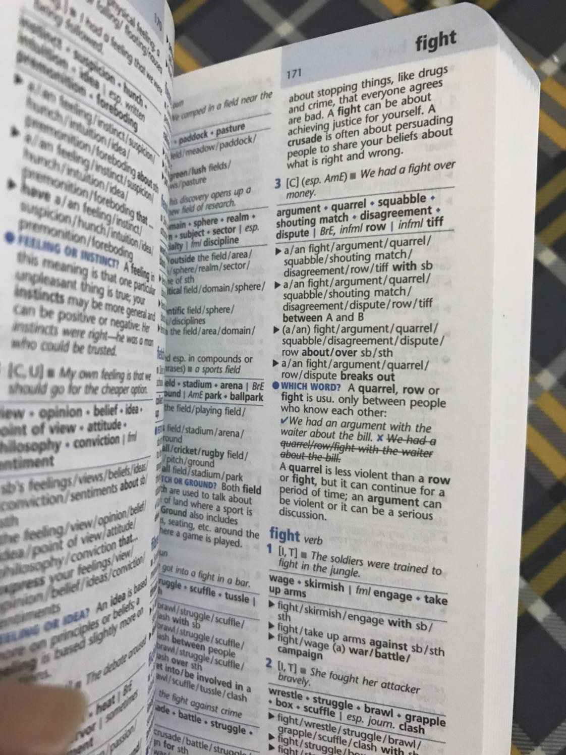 Cực hài lòng với sản phẩm tiki giao lần này. Đóng gói cẩn thận, từ điển mới toanh. K bong tróc gì hết. Từ điển siêu dễ thương, nhỏ gọn luôn. Thích hợp cho các bạn hs mang đi học . Bạn nào cần nâng cao vốn tiếng anh nên mua cuốn từ điển Oxford như thế này!