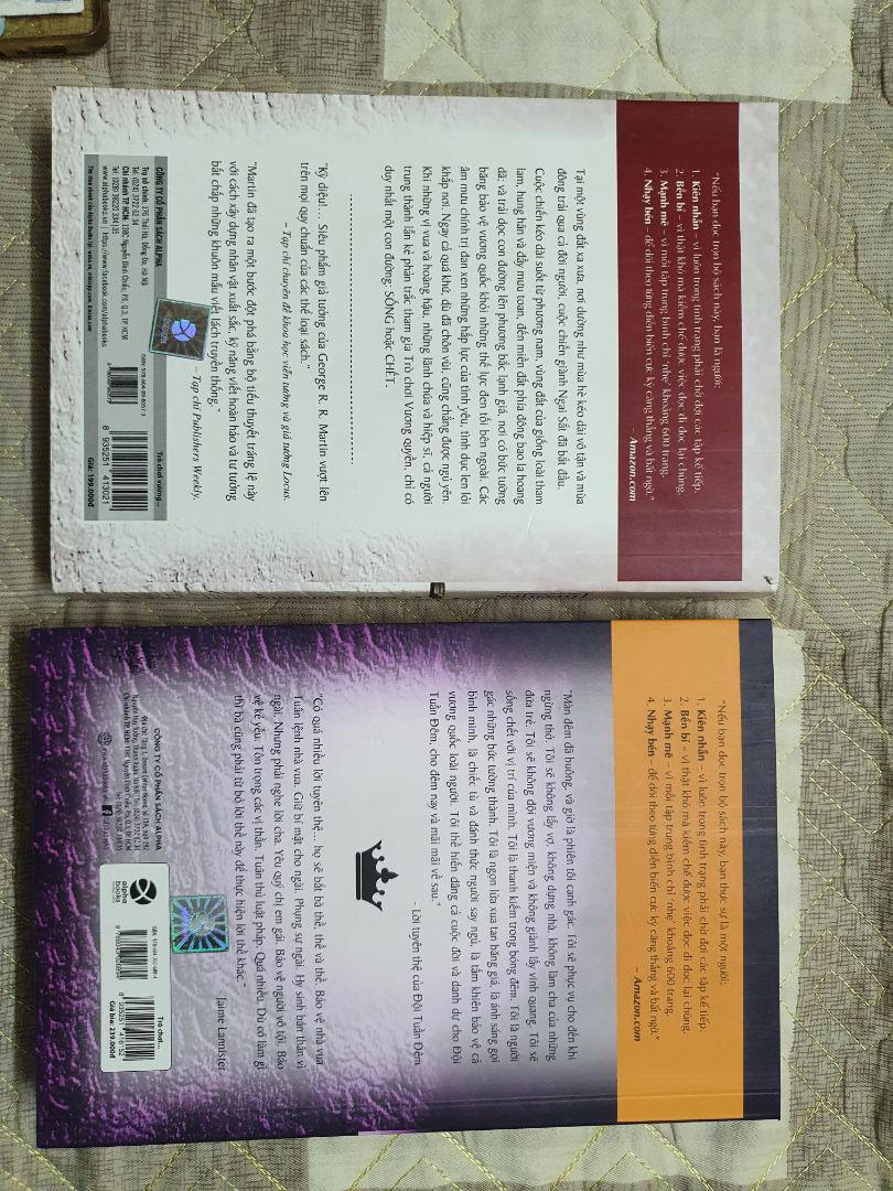 Giao về đẹp, mới, không bị hỏng gáy