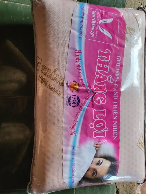 Giao hàng nhanh
Gối cũng êm nhưng ko bằng gối vạn thành
Cùng mức giá nhưng thua gối oval vạn thành quá nhiều, từ kích thước đến trọng lượng
Nặng có 1kg2 gối oval vạn thành nặng 1kg6, gối vạn thành to dài hơn