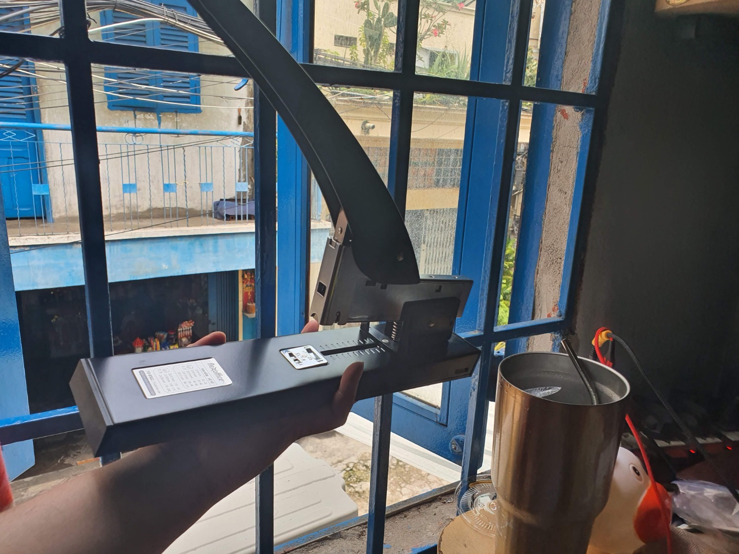 Giá tốt, Dùng được nhiều loại kim các nhu cầu bấm giấy khác nhau.