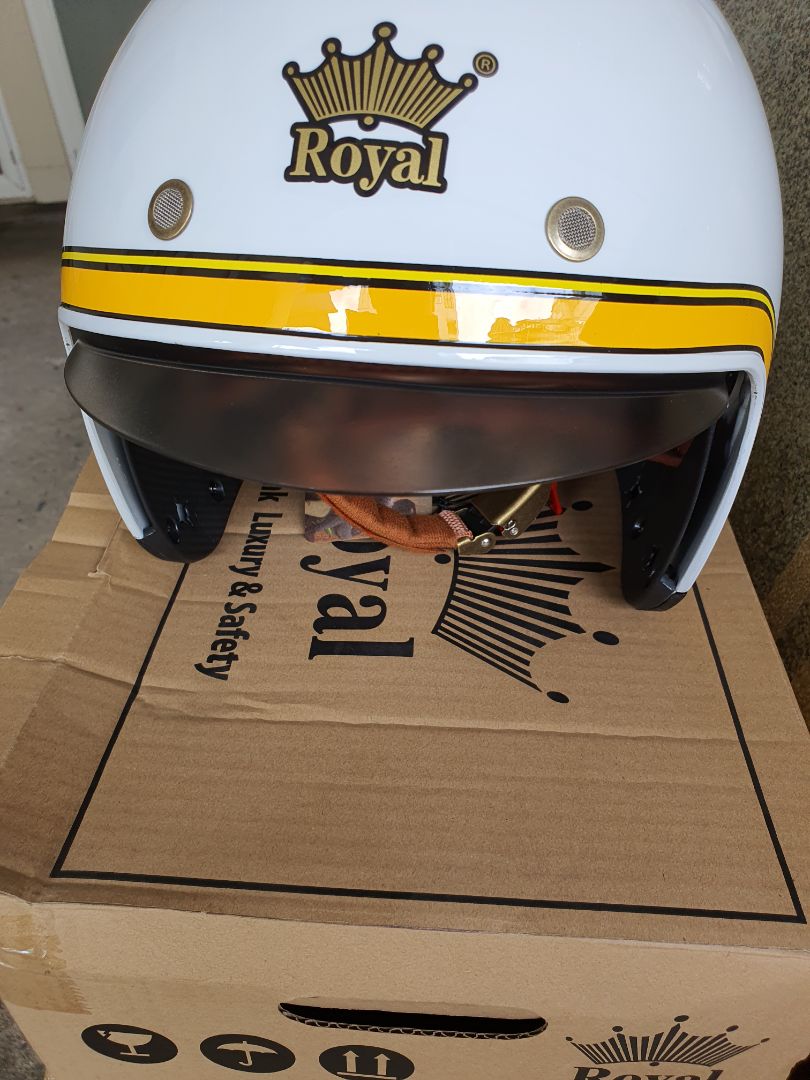 shop nhiệt tình, mua nhầm size M nhưng shop đã hỗ trợ đổi size XL