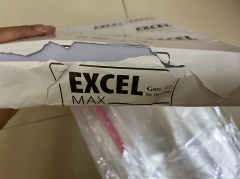 OK giao nhanh, giấy hơi mỏng xíu so với loại trước cùng hãng (sắp giấy giao bị rách bao bì nhưng may là giấy vẫn còn sạch nguyên). Shipper nhiệt tình thân thiện, Thanks all