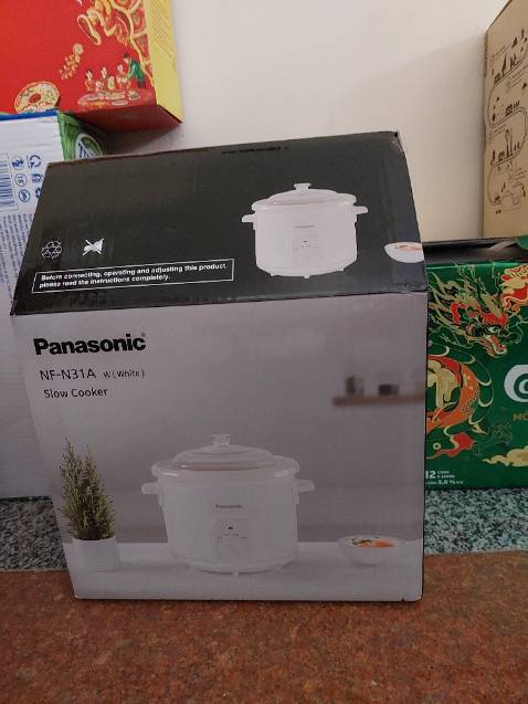 Hành chính hãng. Bảo hành trên app, nhập thông tin nhưng báo lỗi, thực hiện nhiều lần nhưng ko được.