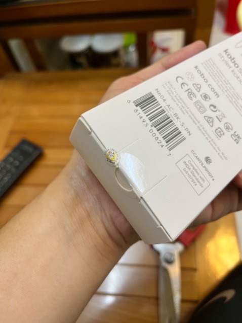 Shop chuẩn bị và đóng gói rất cẩn thận. Mình mua lần thứ 2 rồi nên cực kì yên tâm về sản phẩm. Khi cần chắc chắn mình sẽ ủng hộ tiếp cho shop. Rất uy tín! Tiki giao quá nhanh luôn. Cảm ơn Tiki, cảm ơn Shop!