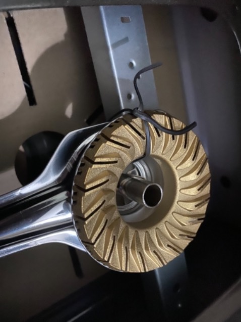 Vừa nhận hàng hôm nay. Hàng đóng gói cẩn thận, hàng nhìn cảm nhận chắc chắn, chưa dùng nên chưa biết chất lượng thật, dùng thử sẽ cho cảm nhận sau. Giao thiếu Đầu hâm, đề nghị Tiki gửi bổ sung sớm để mình còn sử dụng. Trừ 1 sao vì giao thiếu thiết bị.