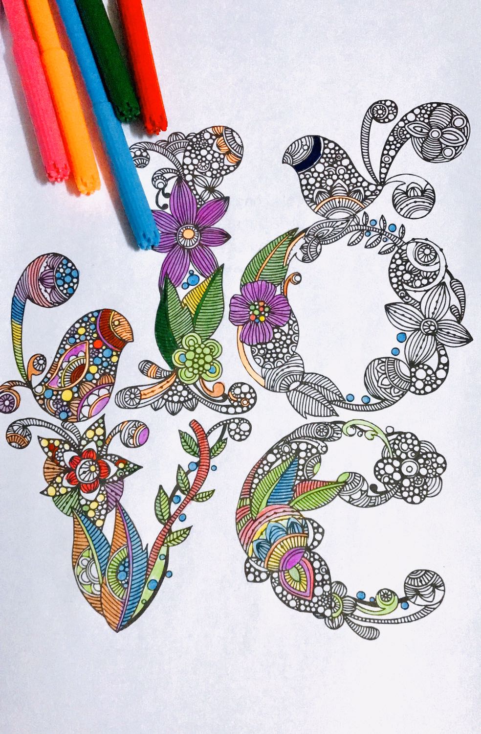 Bút sáp màu đẹp. Tô màu ổn. đóng gói kĩ càng. Giao hàng nhanh