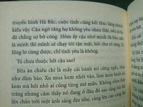 con người với dòng sông Di cứ chảy trôi chầm chậm, rồi lại mất hút như cách mà cậu chìm dần vào lòng Túi, đơn giản và gọn ghẽ.