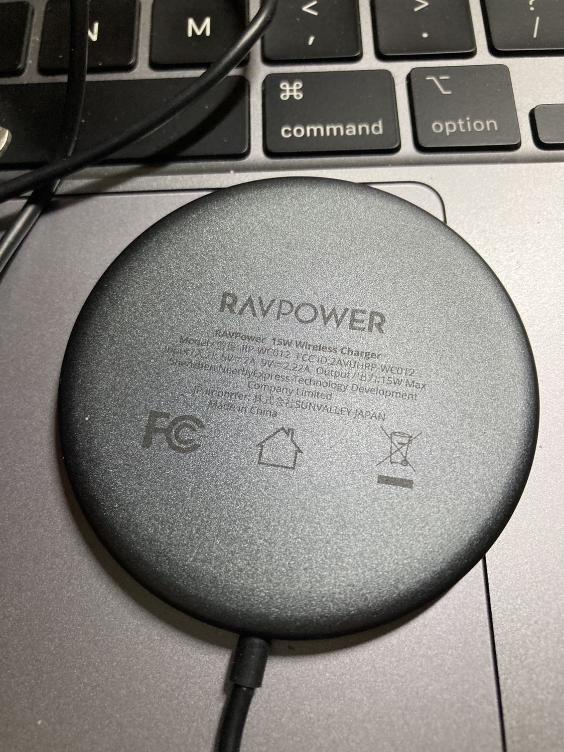 Giao hàng nhanh, đóng gói cẩn thận, sản phẩm chính hãng, chất lượng khá ok! Giao hàng nhanh, đóng gói cẩn thận, sản phẩm chính hãng, chất lượng khá ok!