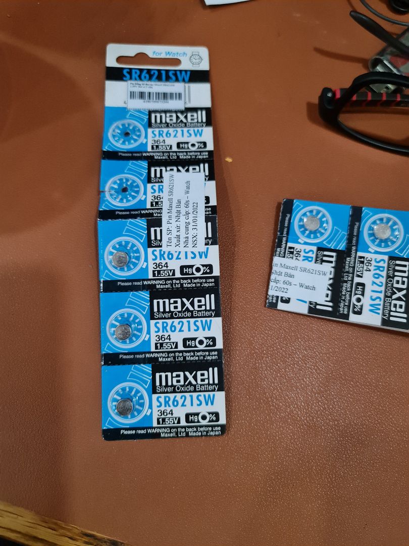 pin ok thay phát ăn ngay hàng giao nhanh mỗi tội 1 đơn hàng 2 sp khác mã pin mà giao 2 lấn 1 lần hỏa tốc 1 lần chậm ko hiểu sao luôn