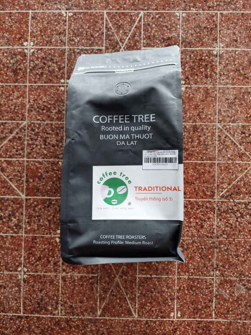 Không thơm, vị không giống như cà phê tự rang xay. Có lẽ do công thức sao tẩm. Hậu vị hơi chát. Trộn chung với số 1 và số 2 uống thấy ngon hơn.