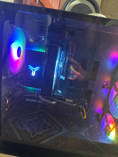 tản nhiệt hiệu quả , lắp dáp dễ dàng , giao hàng từ miền nam da bắc nhanh