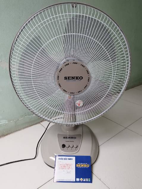 Mới đặt hàng, shop gửi lời cám ơn, điểm 10 phục vụ. Nhận được hàng, quạt lớn, giấy bảo hành senko, điểm 10 chất lượng. Giá rẻ hơn so với shop khác, điểm 10 giá cả. Bình thường mình cũng làm biếng đánh giá lắm. Nhưng nay đánh giá để các bạn khác biết shop mà mua ủng hộ.