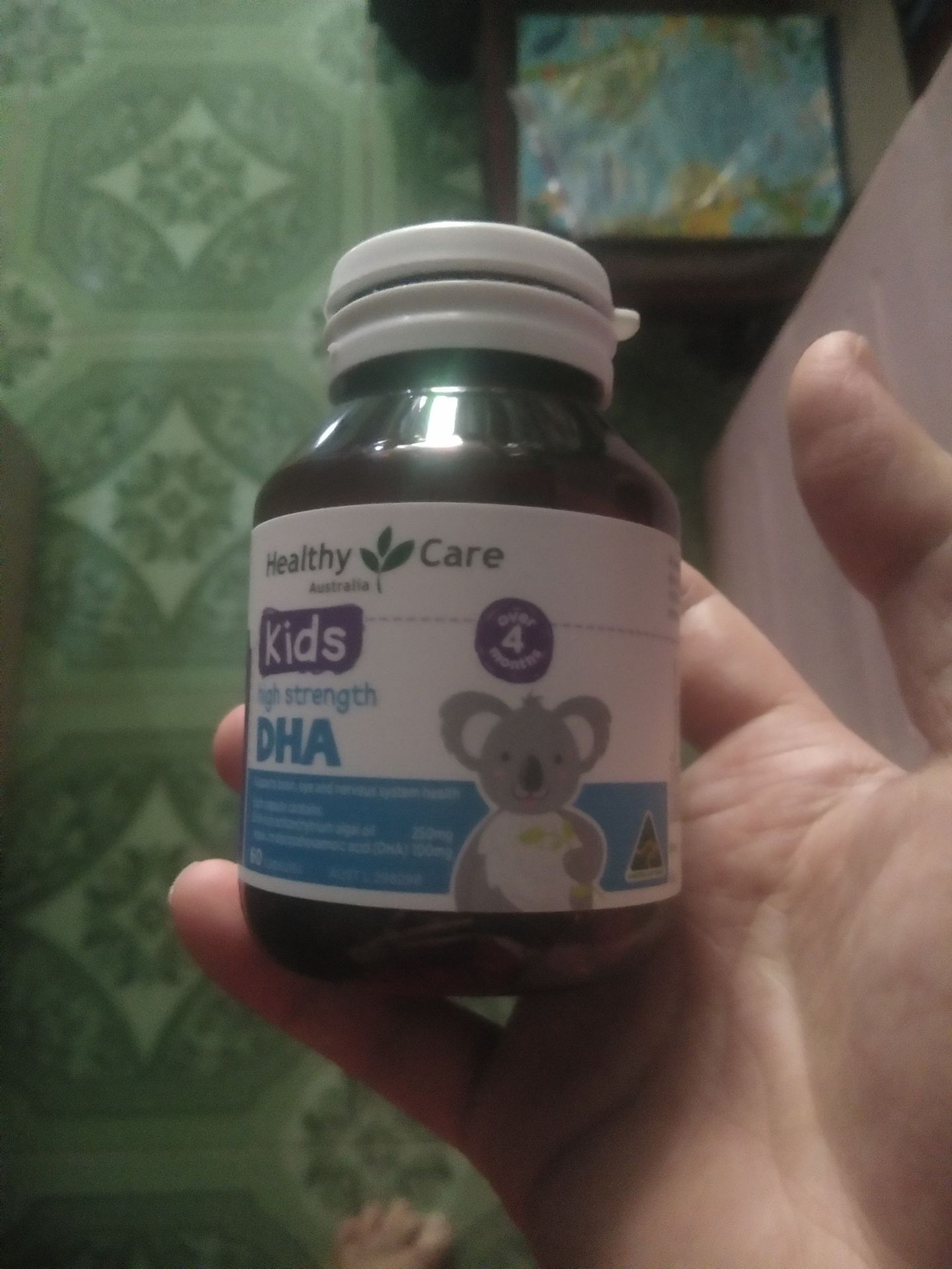 có mùi cam chanh nên khi cắt ra cho bé uống dễ dàng,k bị khó chịu. phải chi biết đến hãng sớm hơn. mình sẽ mua lại có mùi cam chanh nên khi cắt ra cho bé uống dễ dàng,k bị khó chịu. phải chi biết đến hãng sớm hơn. mình sẽ mua lại