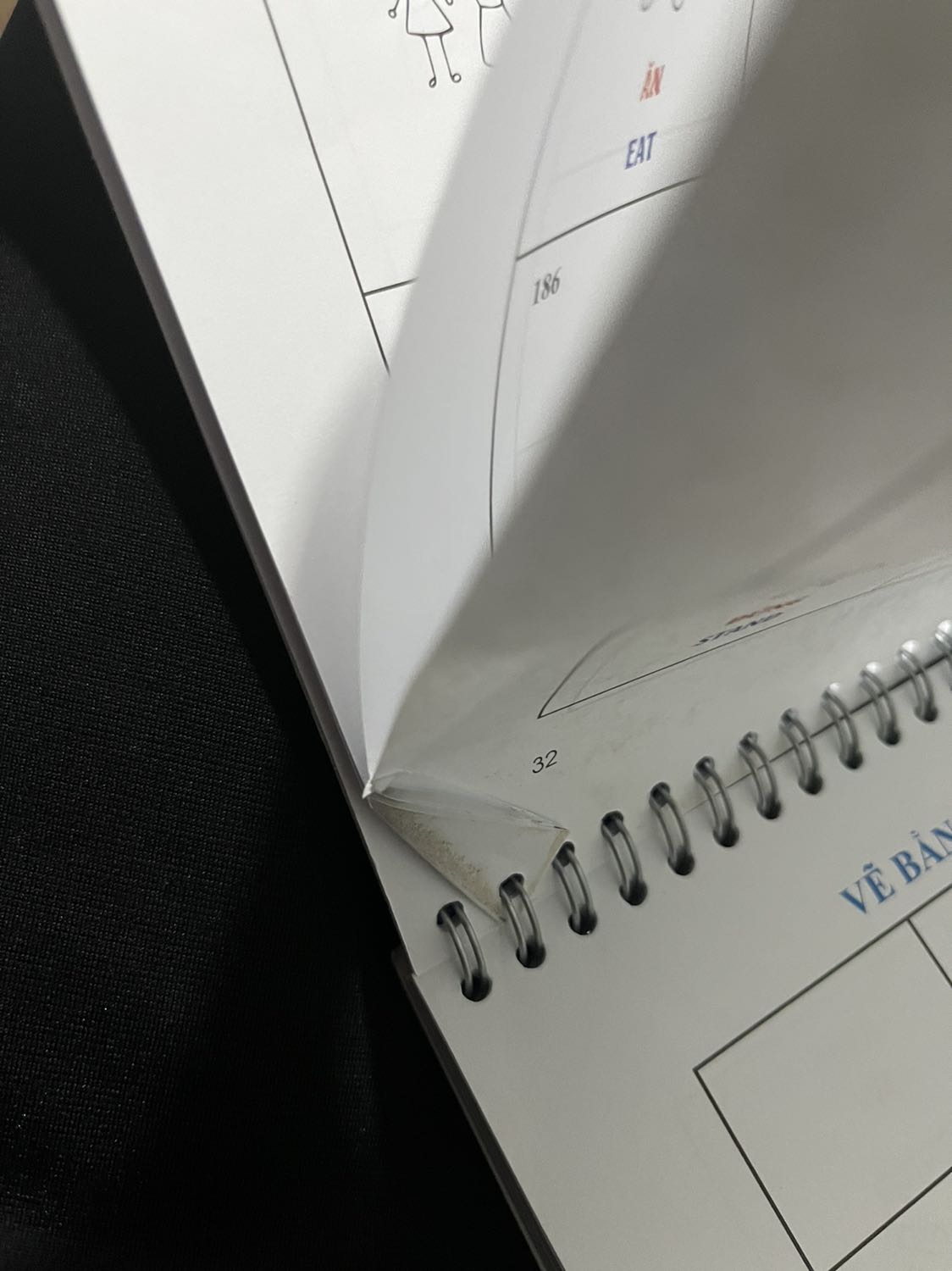 Hàng lỗi nhiều lắm mọi ng cân nhắc trước khi mua