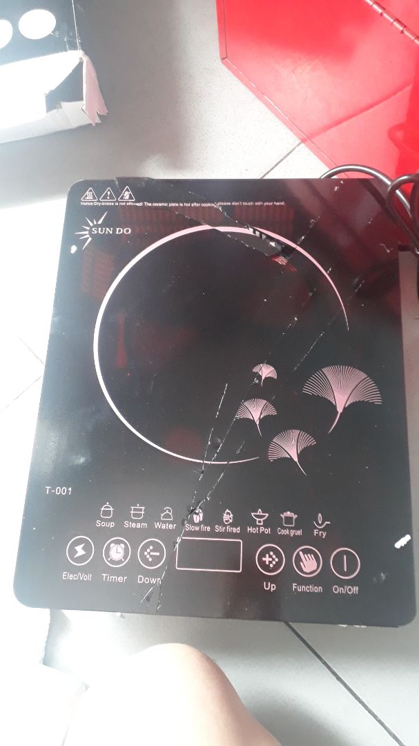 bêp bê roi bên vân chuyên lam bê hang