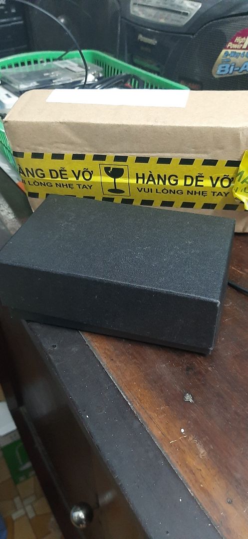 Sp đang thử chưa đánh giá.Nhân viên giao hàng nhanh Thái độ tốt ok gói hàng cẩn thận.Sp. Cảm ơn Tiki nhà bán và nhân viên giao hàng..