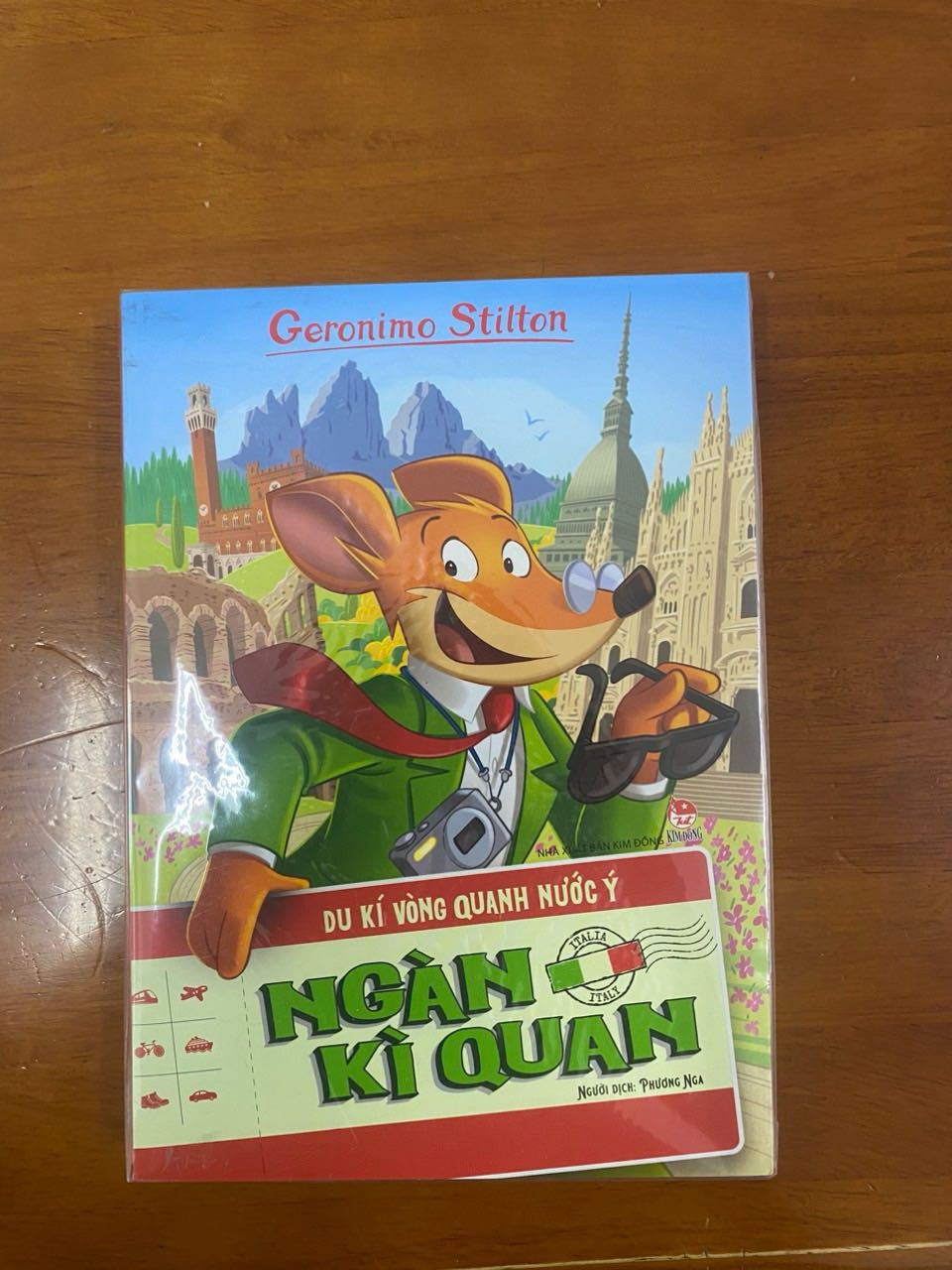 Tiki bọc sách cho mình luôn mình thích lắm. Cảm ơn tiki
