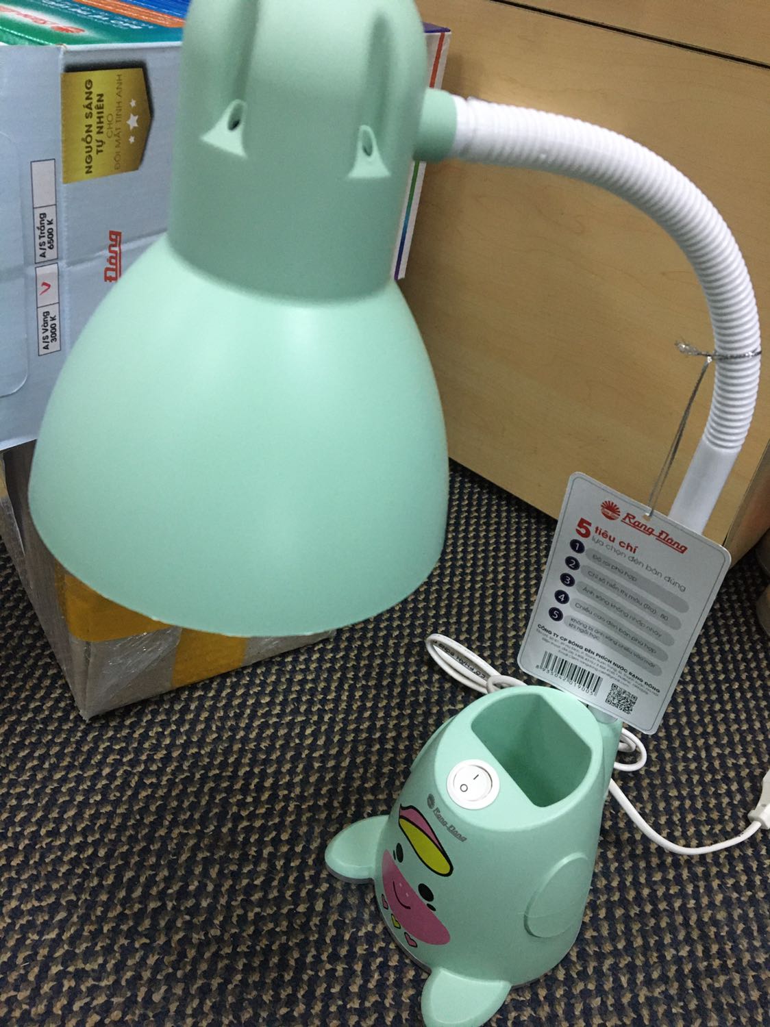 Sản phẩm đẹp, đúng mẫu đã đặt, giao hàng đúng thời gian hẹn