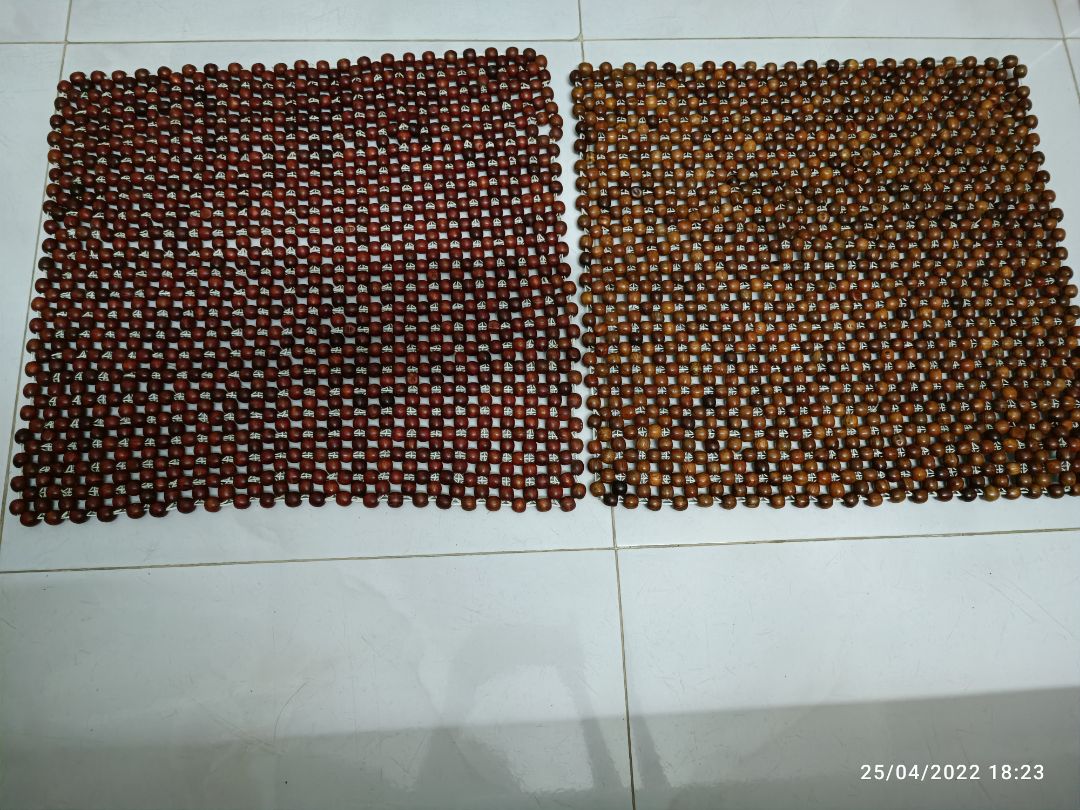 mua 2 tấm. giao 2 màu khác nhau. không biết là có giống nhau không. chất lượng ra sao. nhưng vẫn cho 4sao ủng hộ.