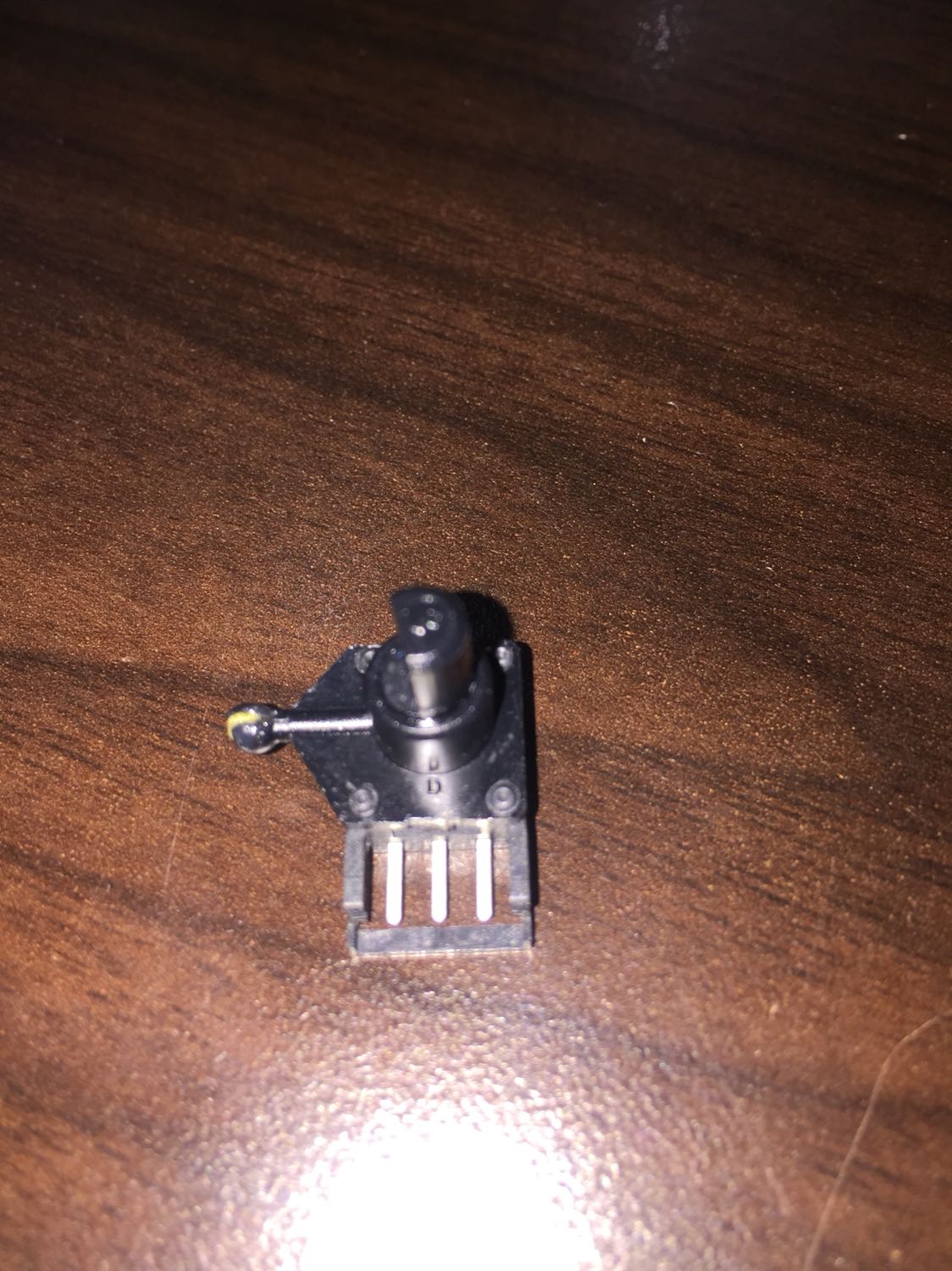 Cũng được, hay bị hư biến trở chuyển động
Nhưng không biết chổ bán linh kiện này để thay thế Cũng được, hay bị hư biến trở chuyển động
Nhưng không biết chổ bán linh kiện này để thay thế