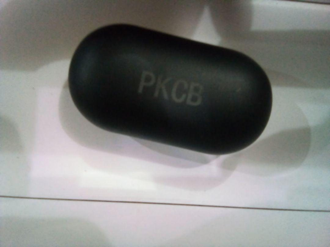 tai phone sài OK , mình dùng cũng 4 5 bữa rồi . cảm thấy tốt . phụ kiện thì đầy đủ pin củng trâu nữa . với giá tiền này thì tai phone này là OK tai phone sài OK , mình dùng cũng 4 5 bữa rồi . cảm thấy tốt . phụ kiện thì đầy đủ pin củng trâu nữa . với giá tiền này thì tai phone này là OK