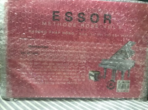 Sách được đóng gói cẩn thận, giao hàng nhanh. Cảm ơn shop và Tiki...❤️