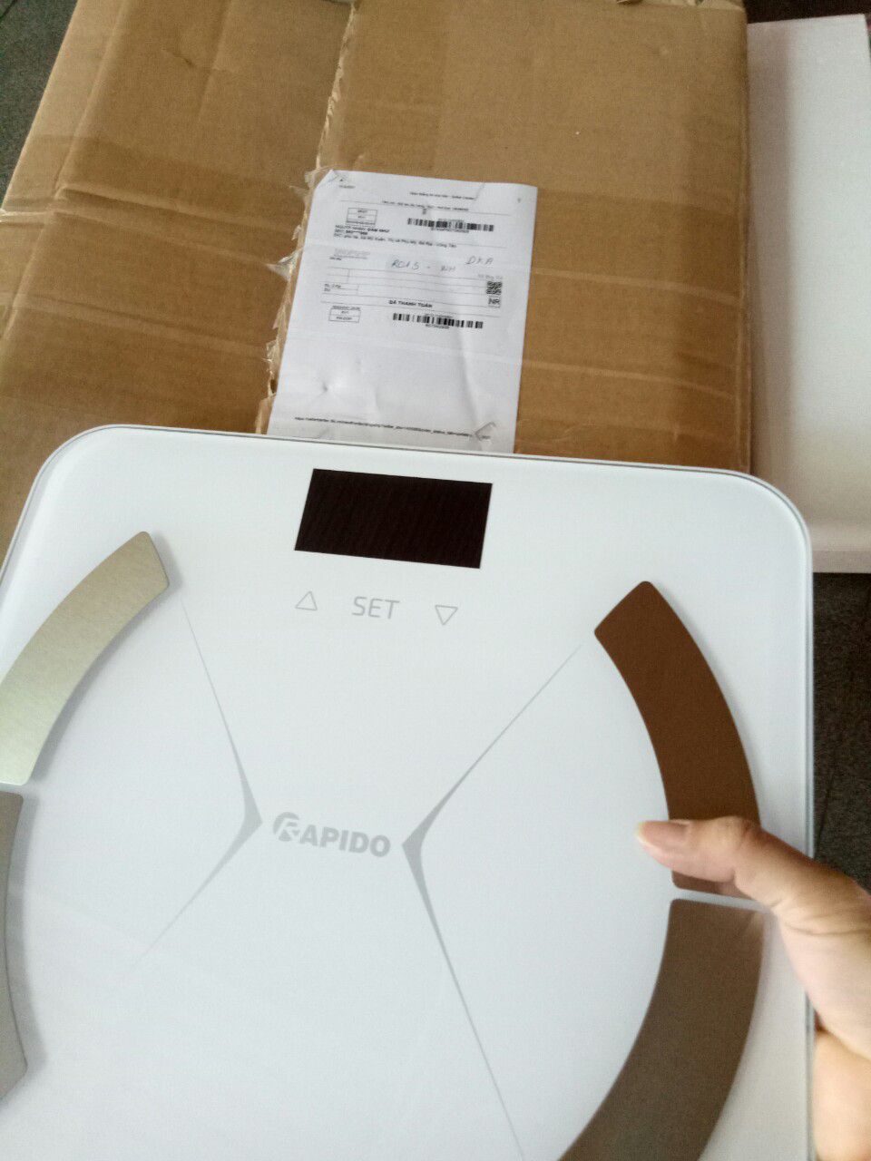 Mdadss6yẫu mã nhìn sang rất ưng con mắt và cân cũng chính xác nếu chịu khó cân cùng thời điểm mỗi ngày. vì ăn rồi cân nó khác.